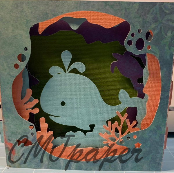 carte kirigami baleine papier découpé