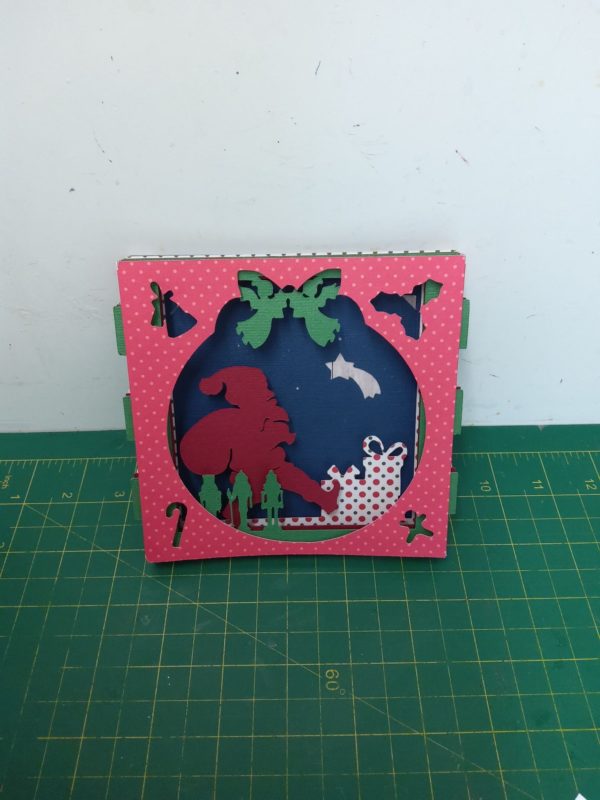 carte kirigami père noël papier découpé