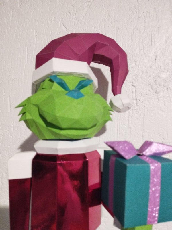 PAPERCRAFT Casse noisette GRINCH – Image 7